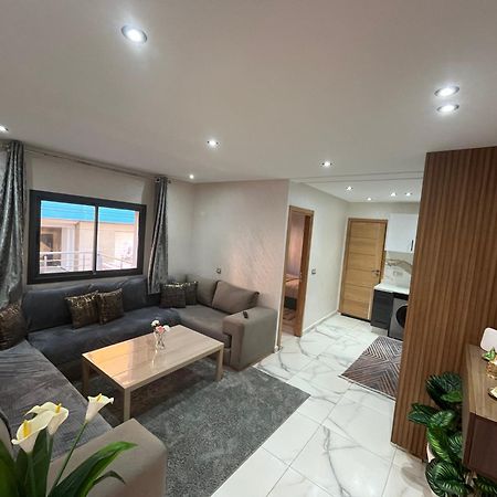 Chez Maria Apartment เกนิตรา ภายนอก รูปภาพ