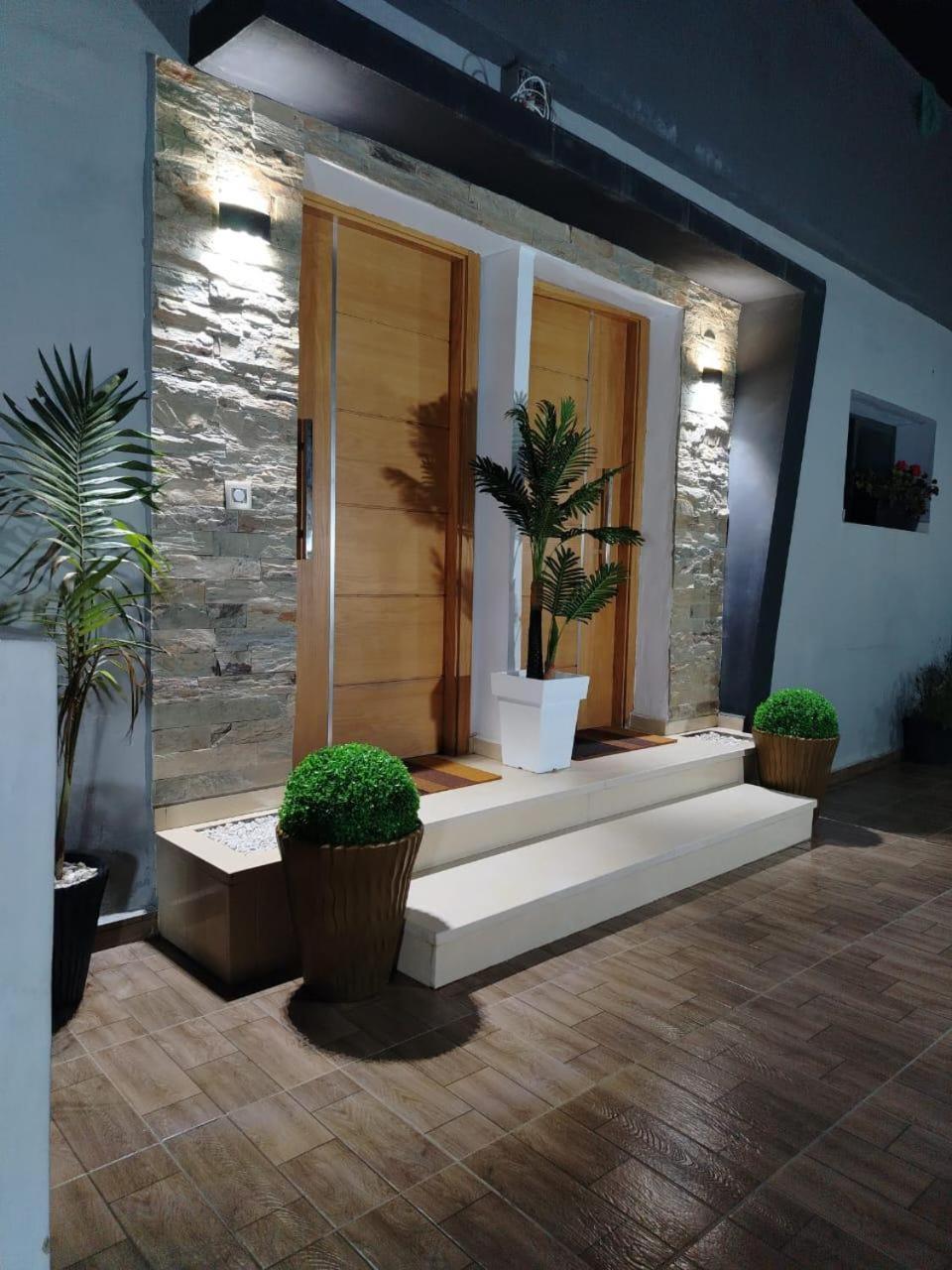 Chez Maria Apartment เกนิตรา ภายนอก รูปภาพ