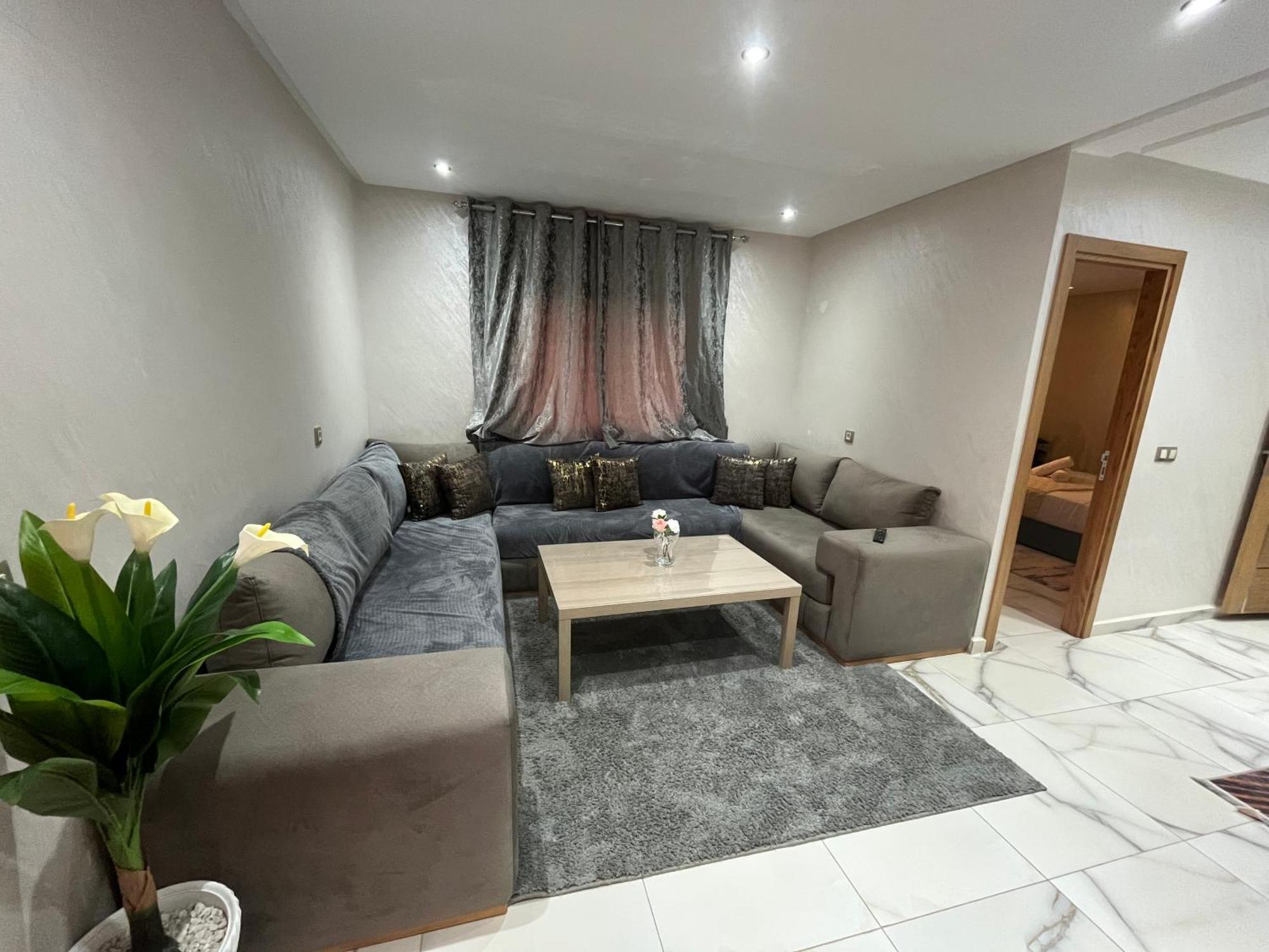 Chez Maria Apartment เกนิตรา ภายนอก รูปภาพ